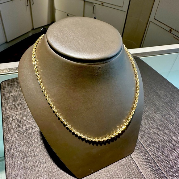 Kay Jewelers Other - 24in 3.0-3.1mm solid rope yellow gold 10k chain